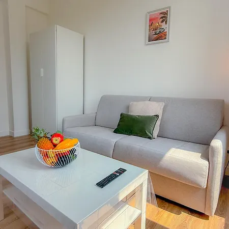 Le Margot By Apirent #airconditioning #wifi #balcon * Cannes