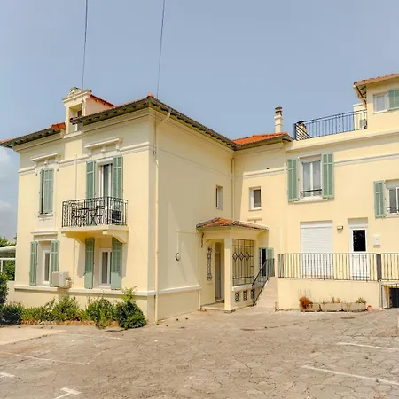 Le Margot By Apirent #airconditioning #wifi #balcon *