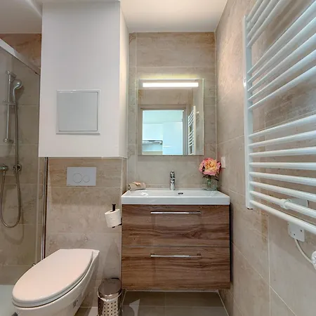 Le Margot By Apirent #airconditioning #wifi #balcon
