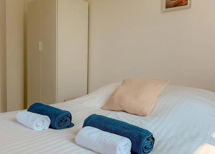 Le Margot By Apirent #climatisation #wifi #balcon カンヌ